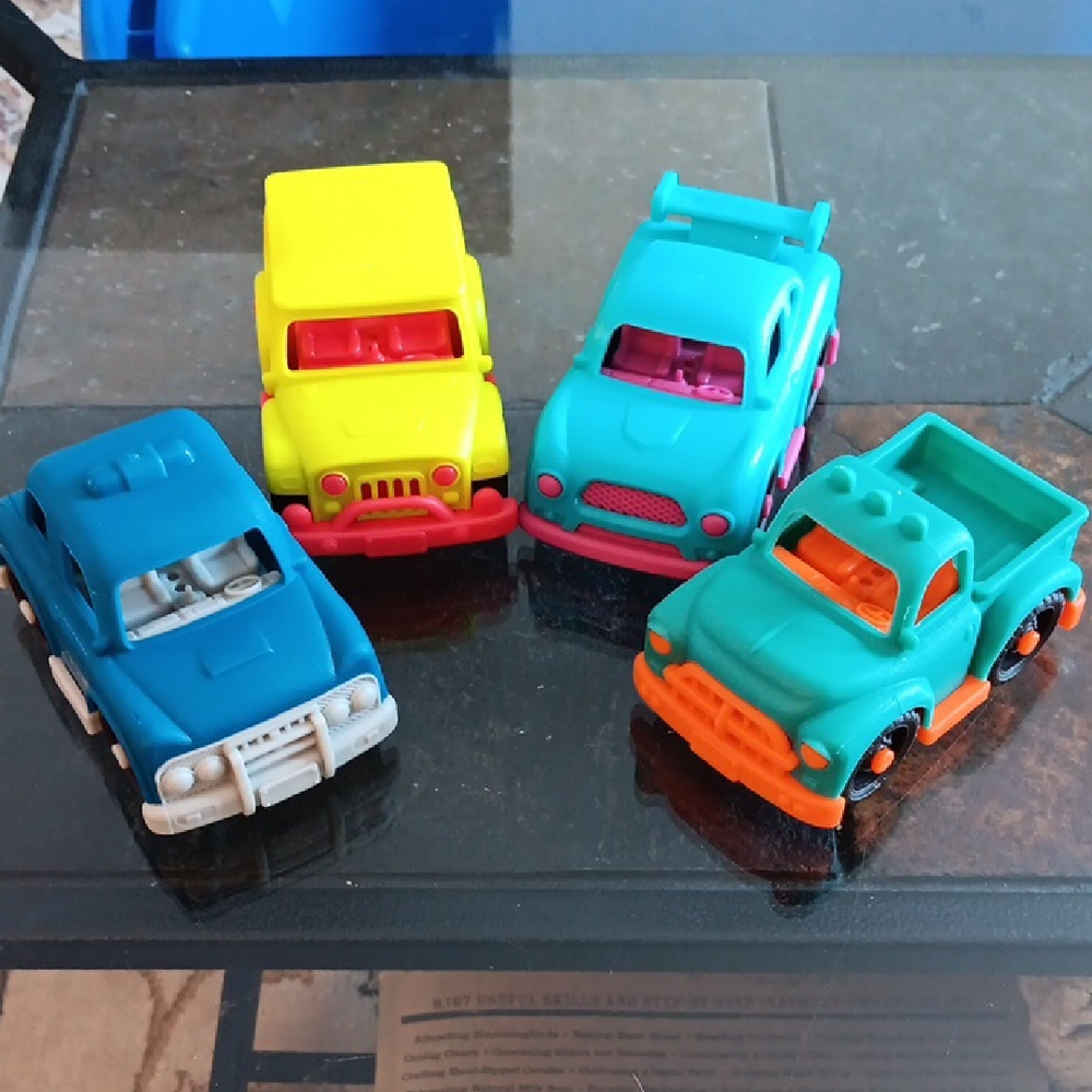 HAPPY CRUISERS CARS